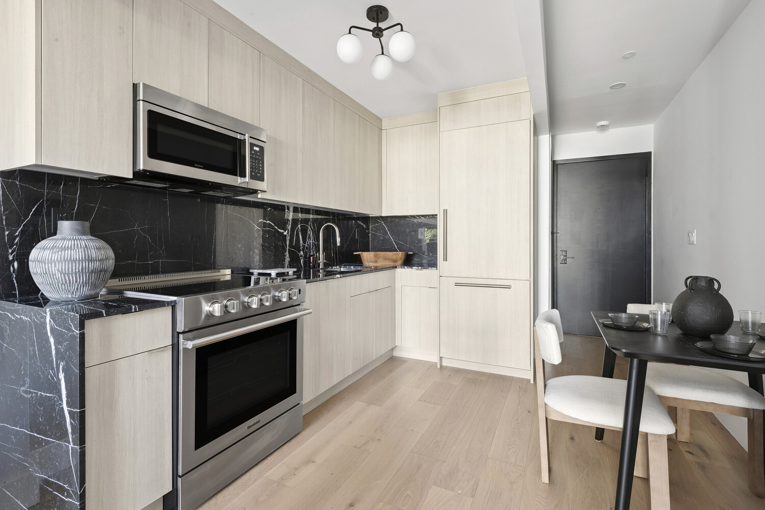 1811 Menahan Street 3R Ridgewood Queens NY 11385
