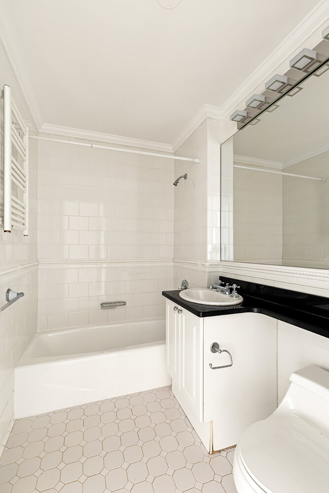 404 East 76th Street 10D Upper East Side New York NY 10021