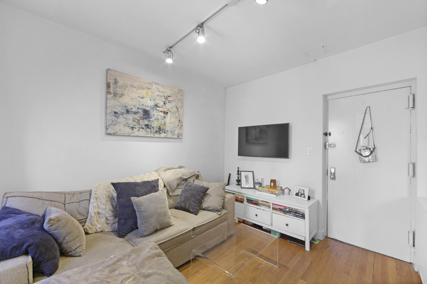 55 Barrow Street 5 W. Greenwich Village New York NY 10014