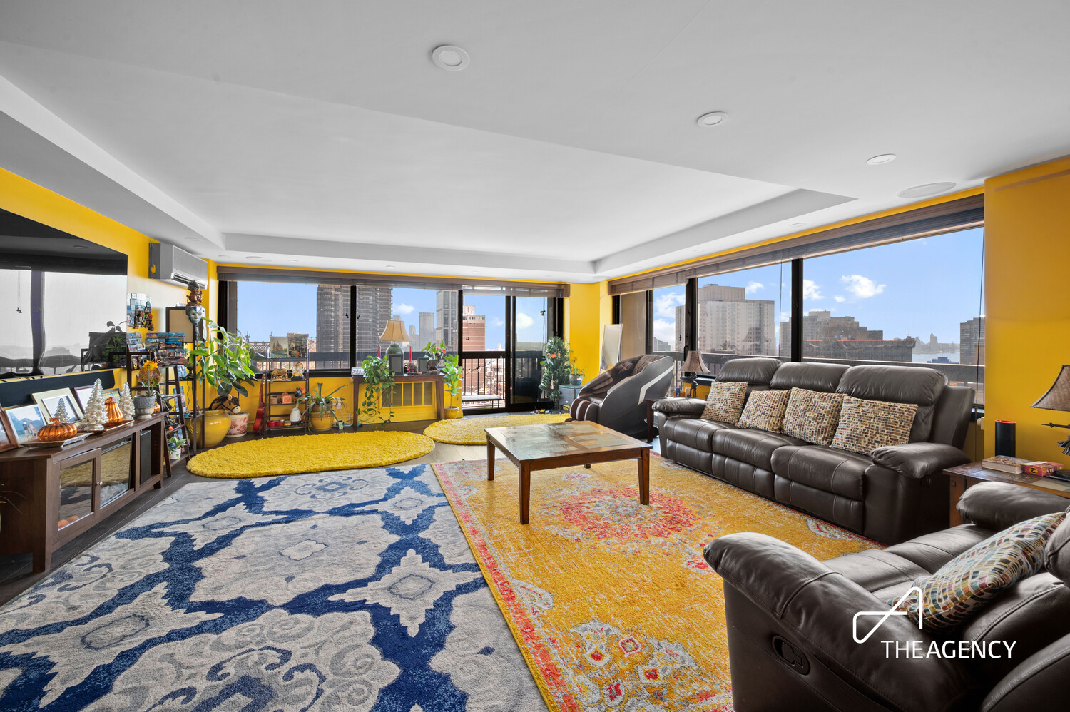 300 East 59th Street 2801/2802 Sutton Place New York NY 10022