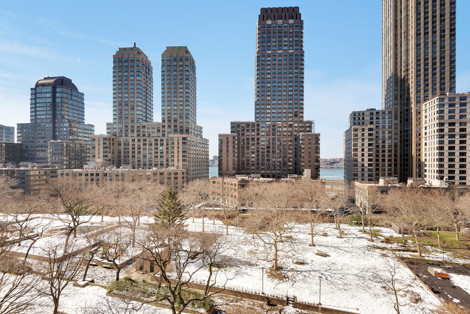 185 West End Avenue 8B Lincoln Square New York NY 10023