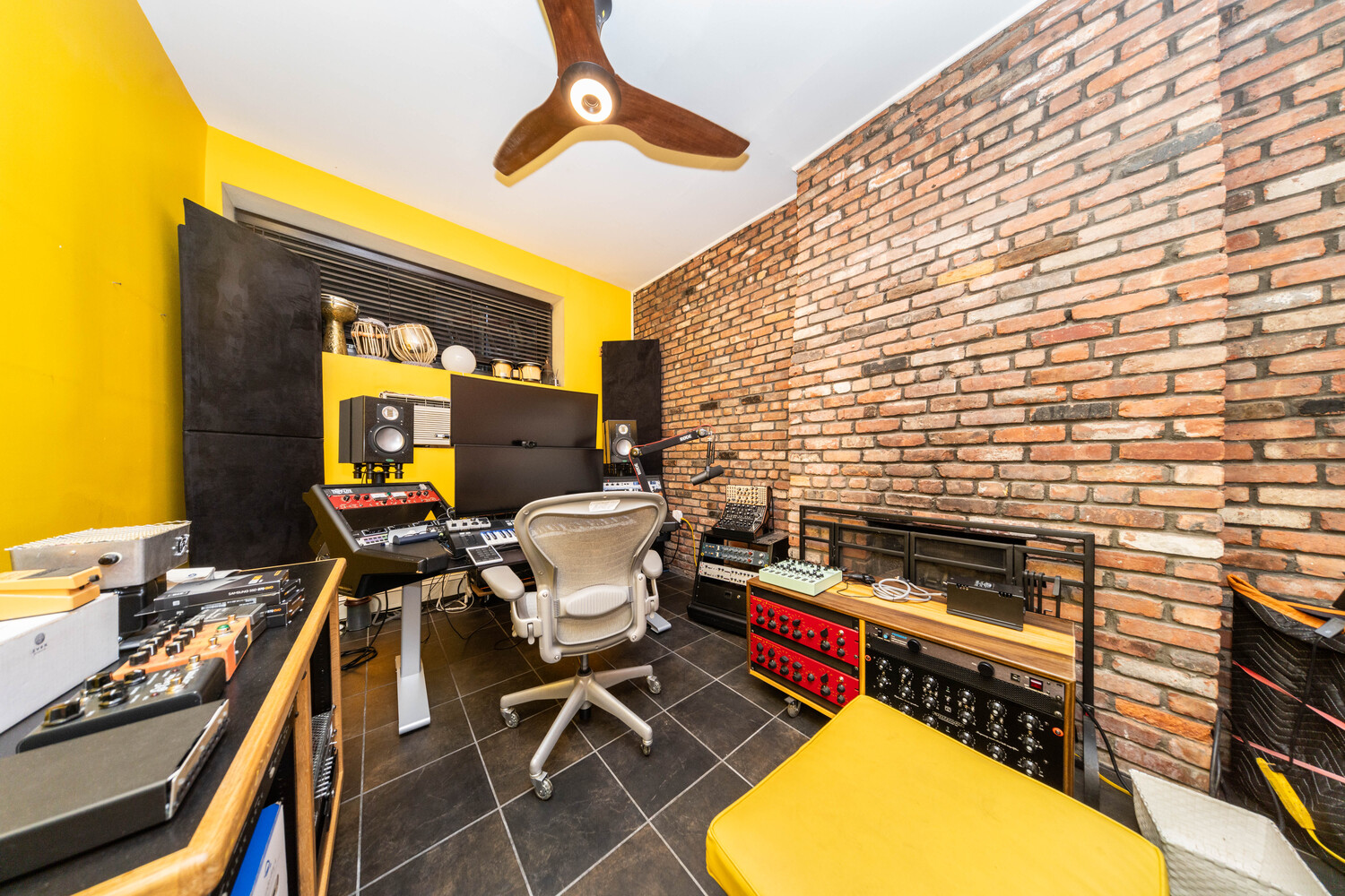 49 East 12th Street 1B Greenwich Village New York NY 10003