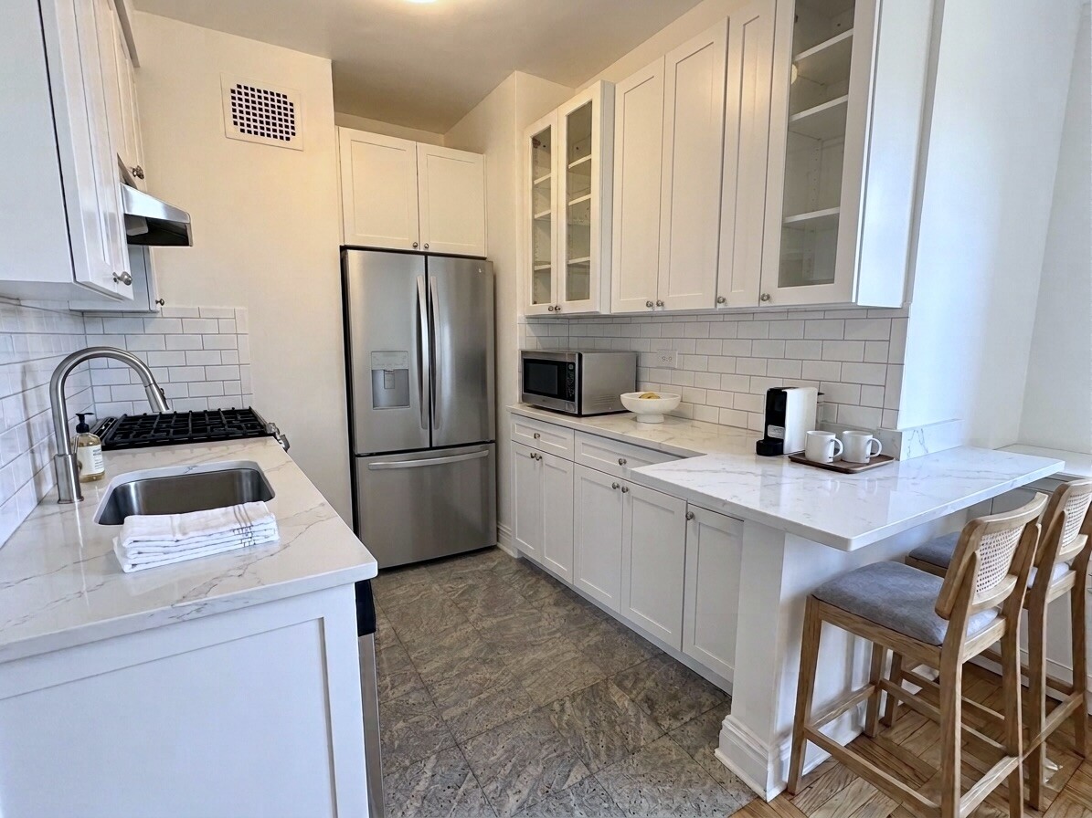 305 East 72nd Street 10A Upper East Side New York NY 10021