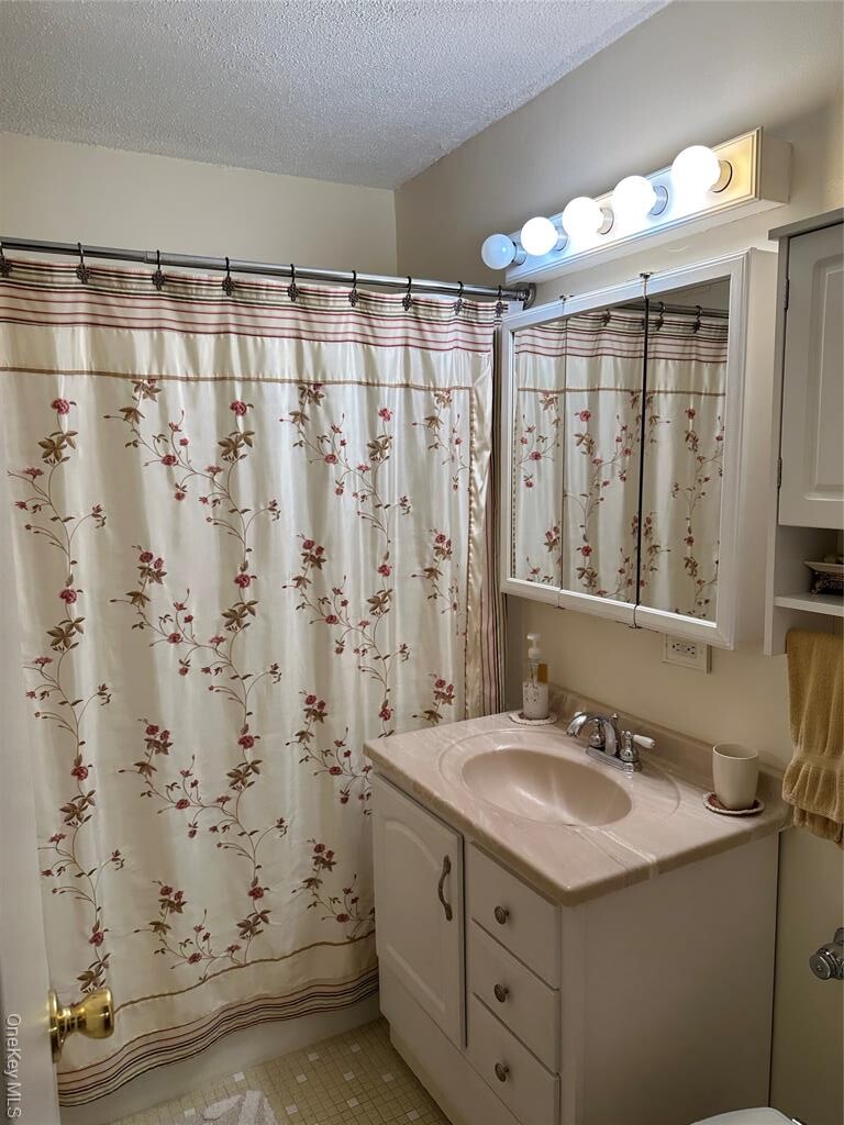 72-35 112th Street 2E Forest Hills Queens NY 11375