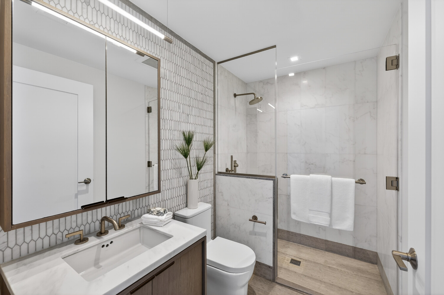 540 Sixth Avenue Flatiron District New York NY 10011