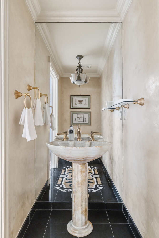 910 Park Avenue 12S Upper East Side New York NY 10075