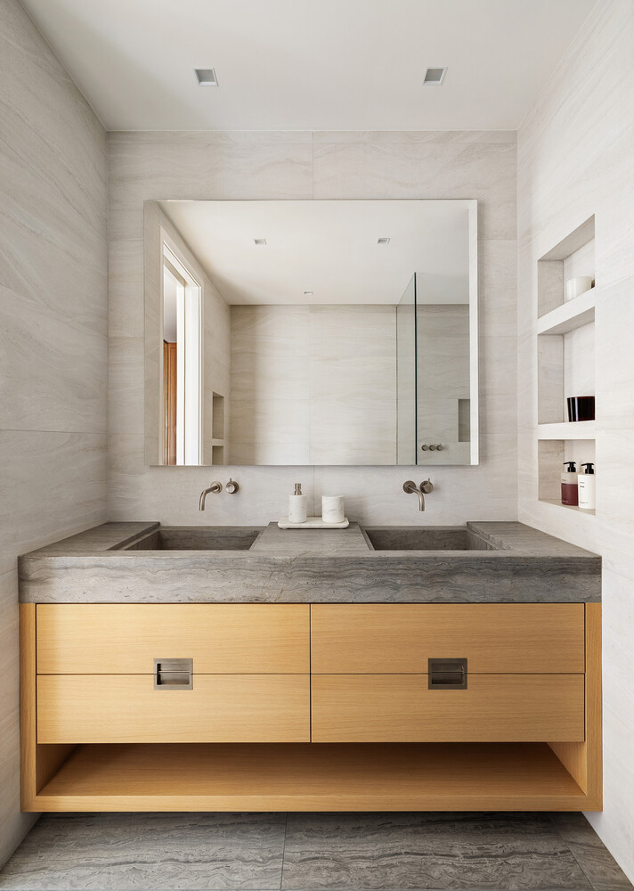 290 West Street 5B Tribeca New York NY 10013