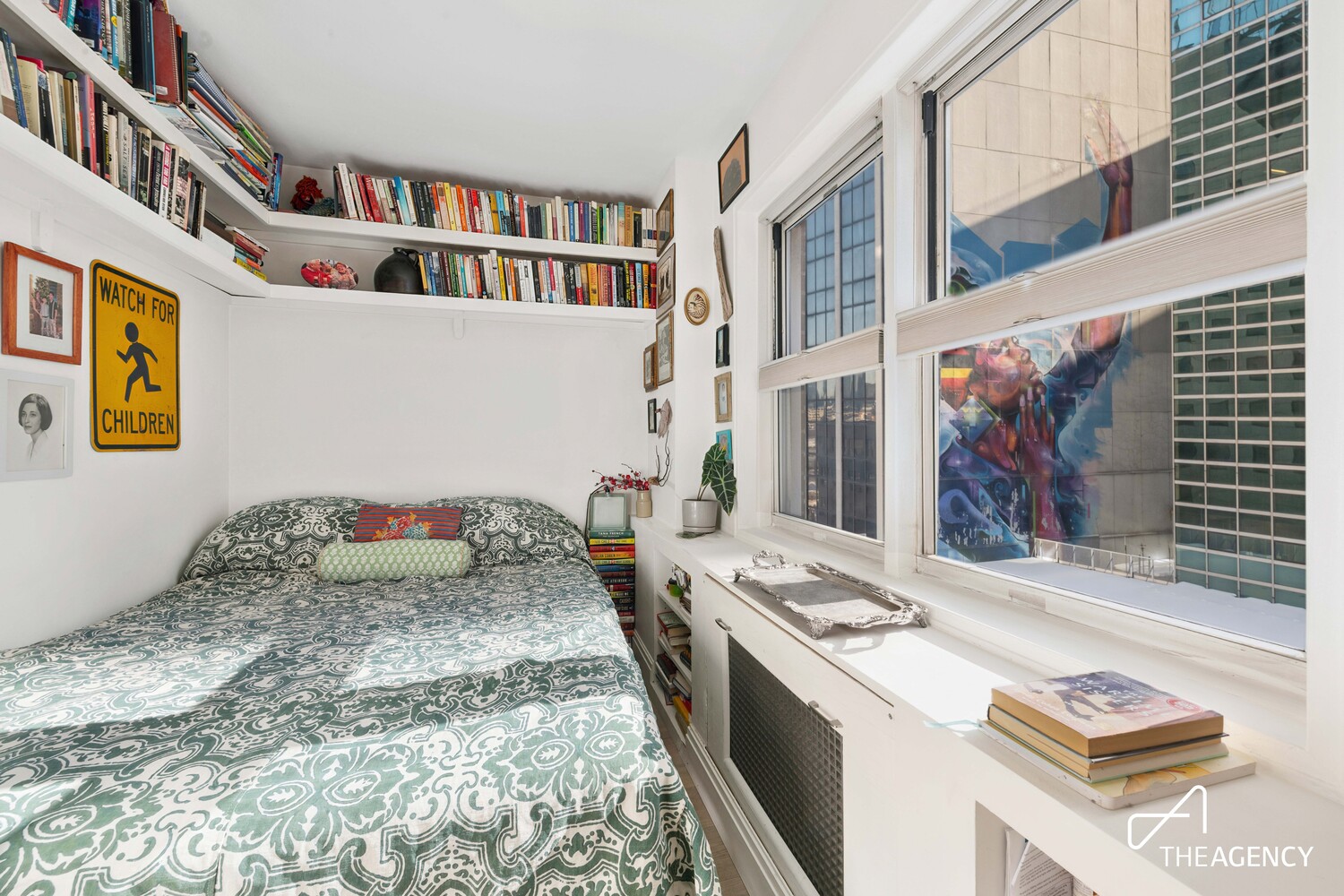 321 East 45th Street 7G Turtle Bay New York NY 10017