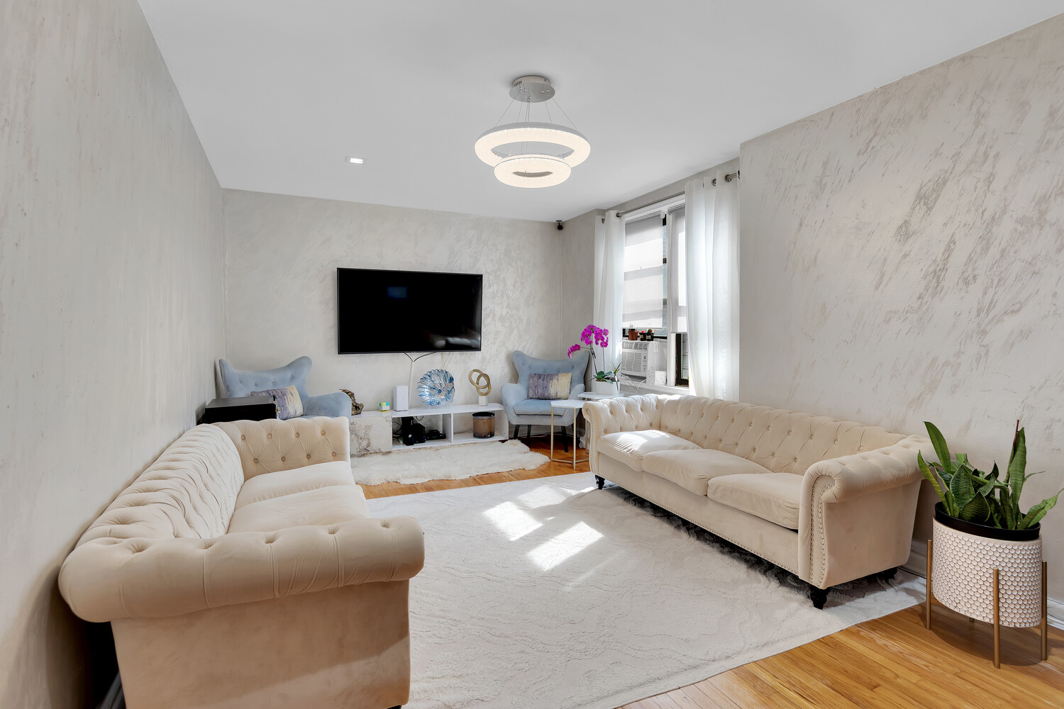 9040 Fort Hamilton Parkway Fort Hamilton Brooklyn NY 11209