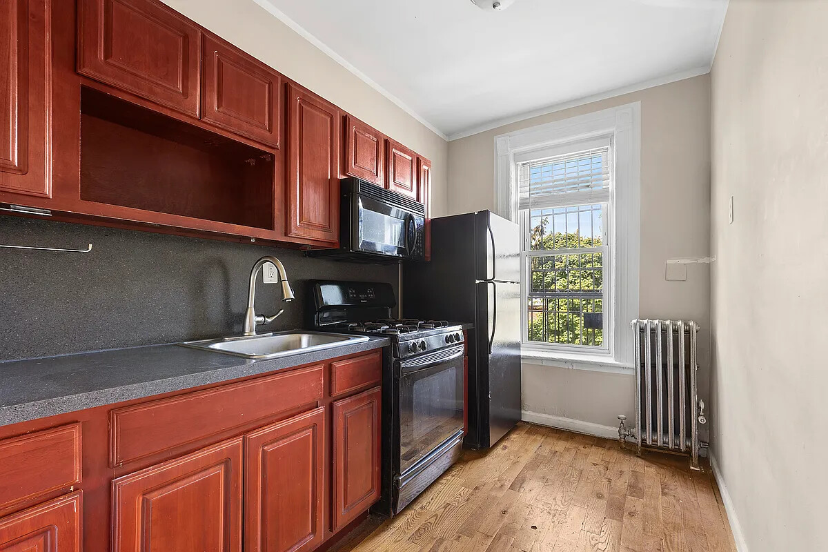 381 Sumpter Street Ocean Hill Brooklyn NY 11233