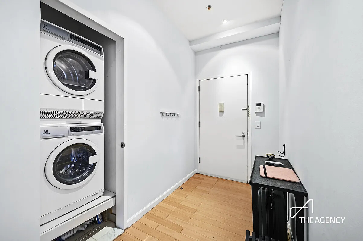118 Greenpoint Avenue Greenpoint Brooklyn NY 11222