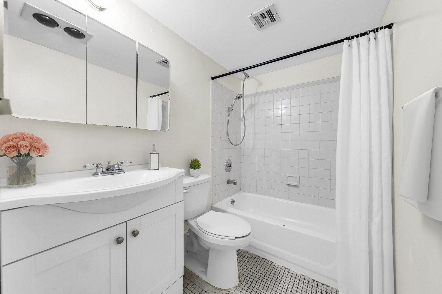 9995 Shore Road Fort Hamilton Brooklyn NY 11209