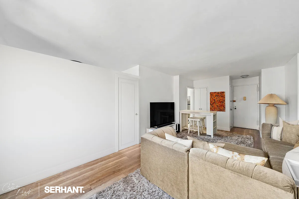 301 East 63rd Street 8A Upper East Side New York NY 10065