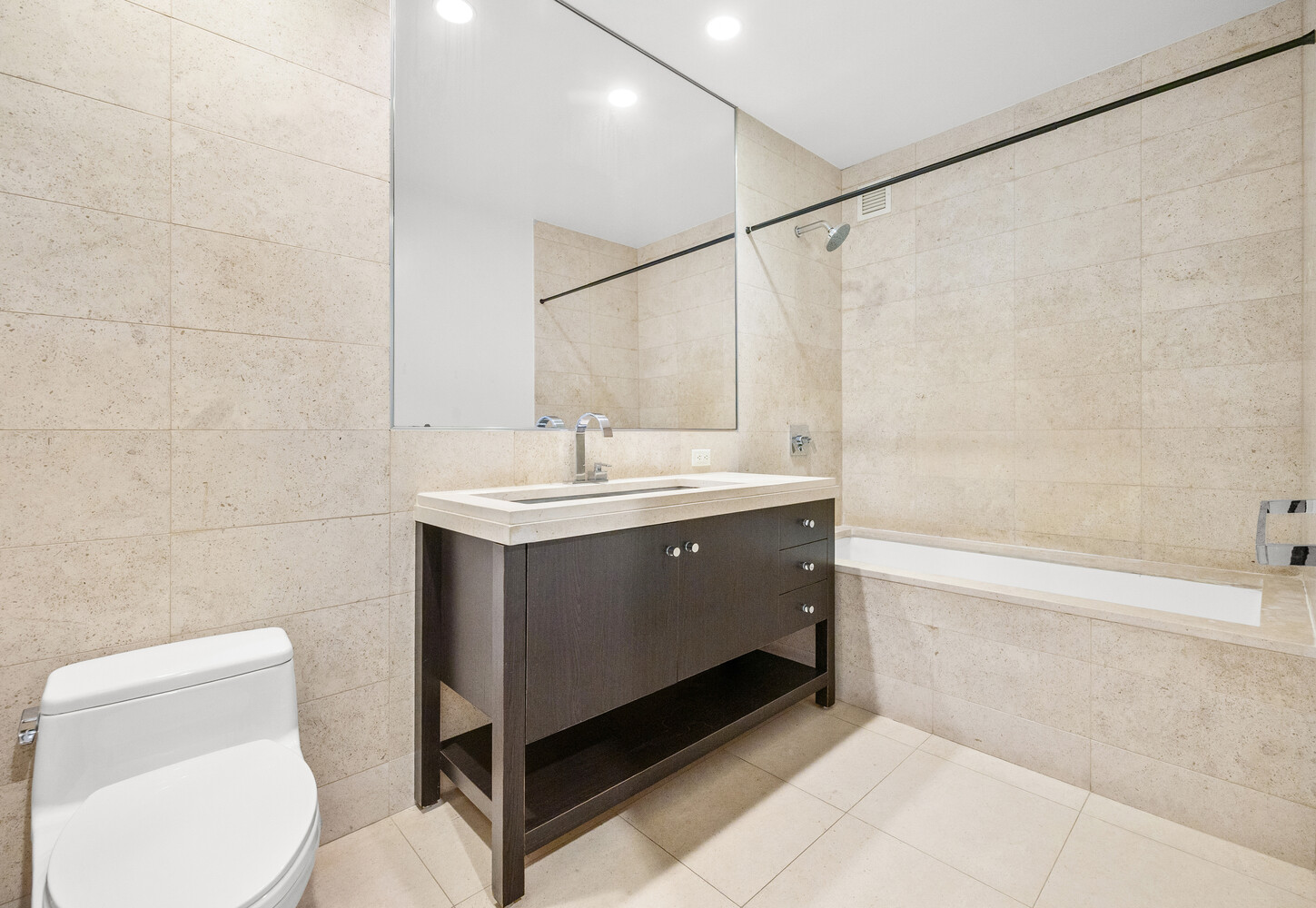 1600 Broadway Midtown West New York NY 10019