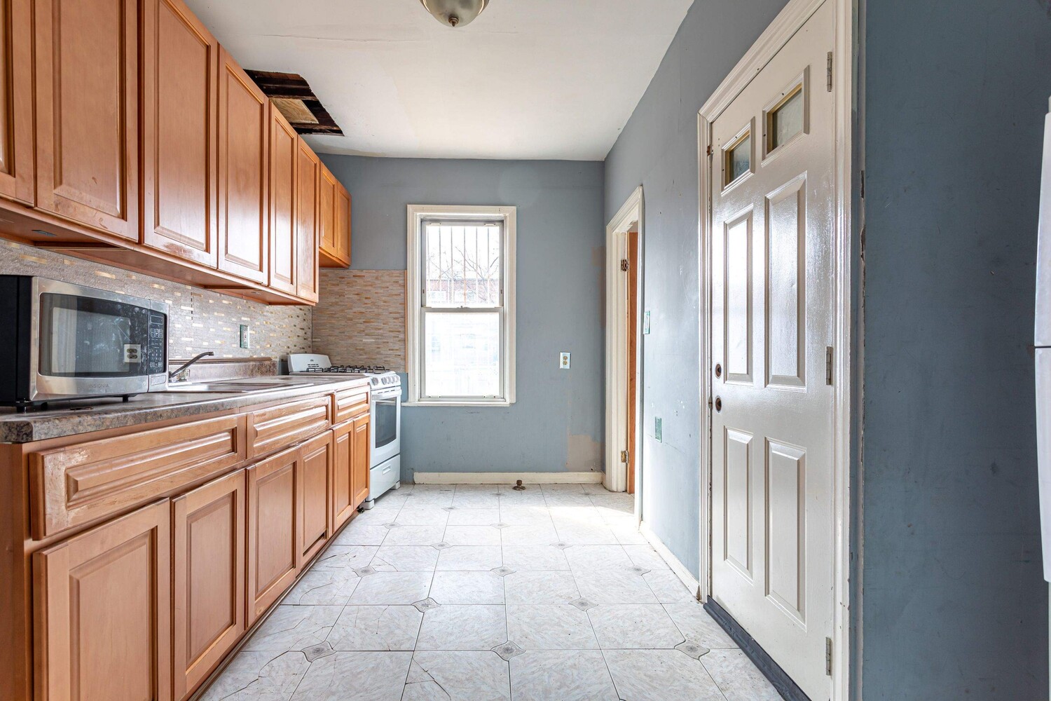 968 East 48th Street Farragut Brooklyn NY 11203