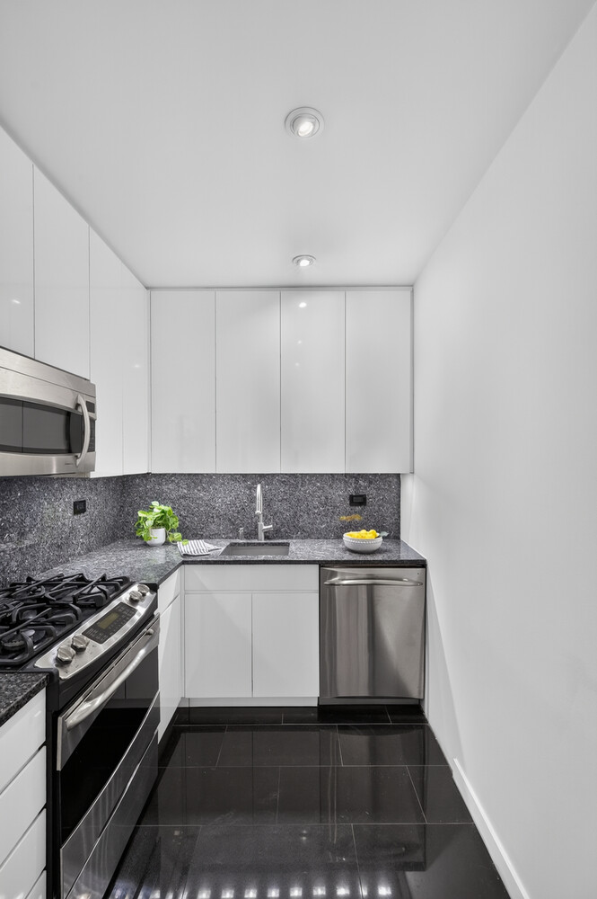155 East 34th Street 20K Murray Hill New York NY 10016