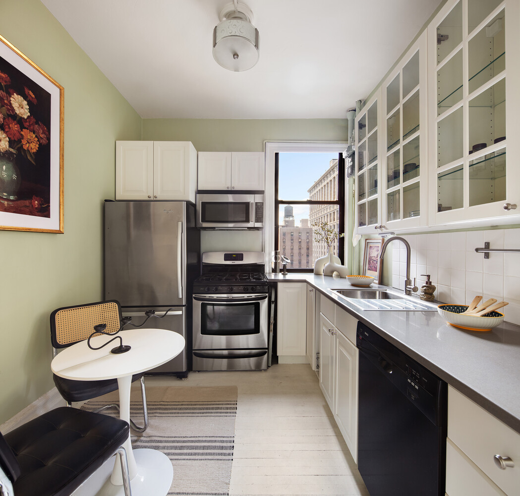 105 East 15th Street Gramercy Park New York NY 10003