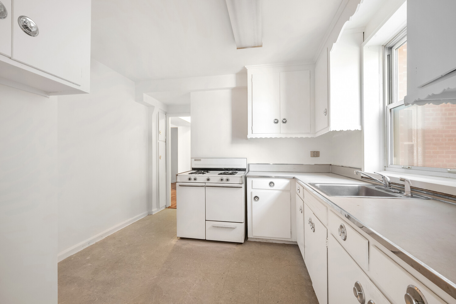 1717 East 18th Street 2T Sheepshead Bay Brooklyn NY 11229