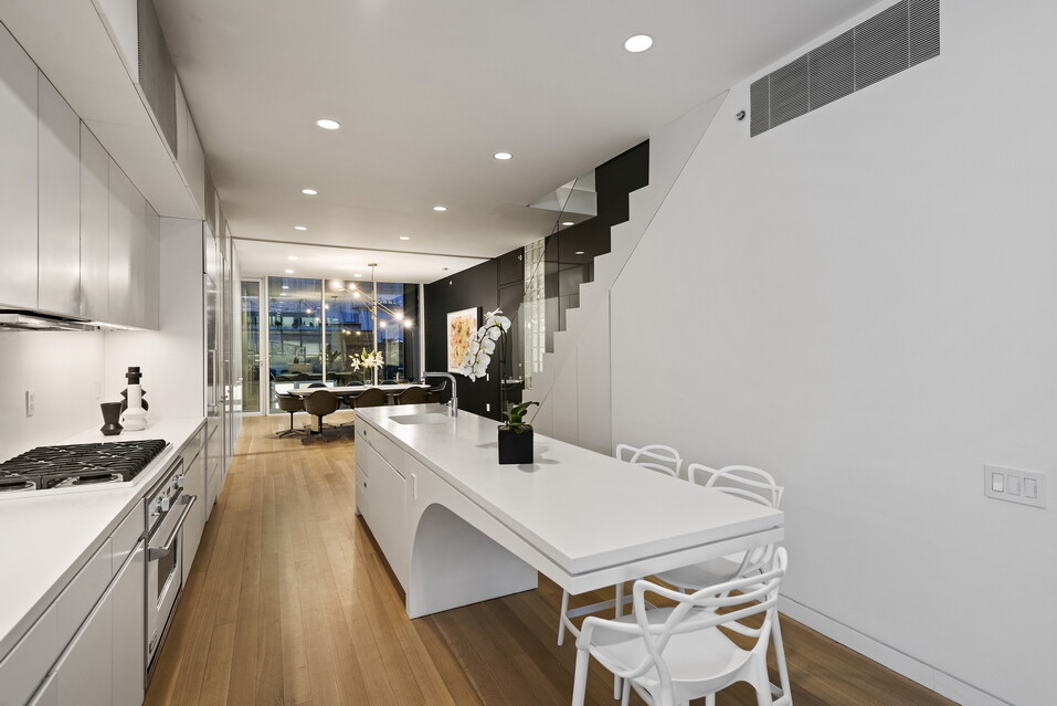 524 West 19th Street Chelsea New York NY 10011