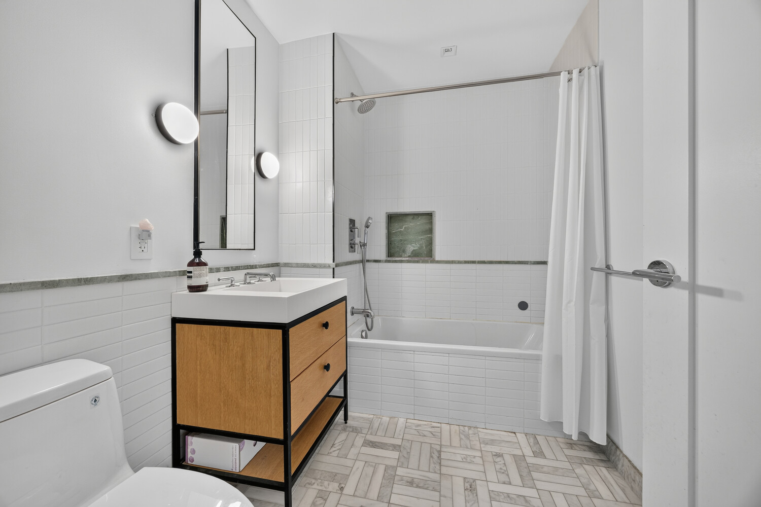 37-14 34th Street S2D Long Island City Queens NY 11101