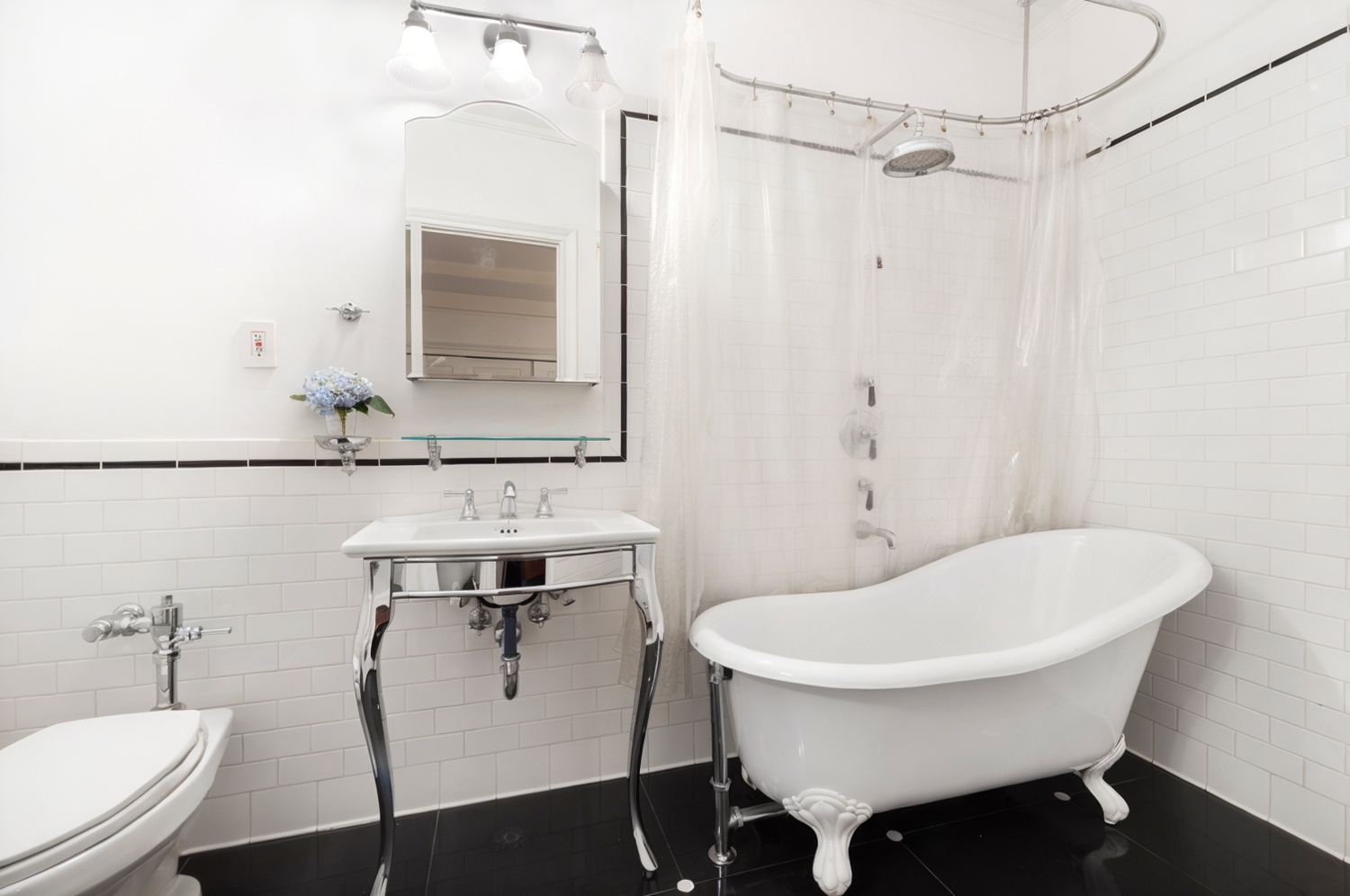 40 West 67th Street 3D Lincoln Square New York NY 10023