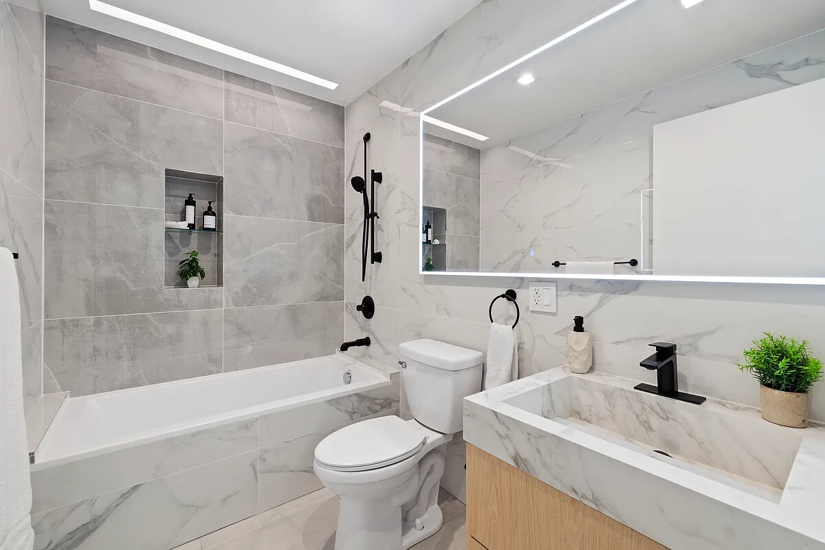 174 North 6th Street TH1 Williamsburg Brooklyn NY 11211