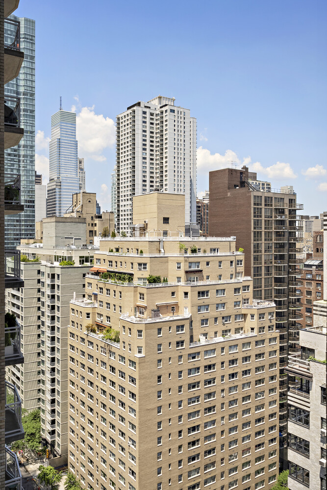400 East 56th Street 23F Sutton Place New York NY 10022