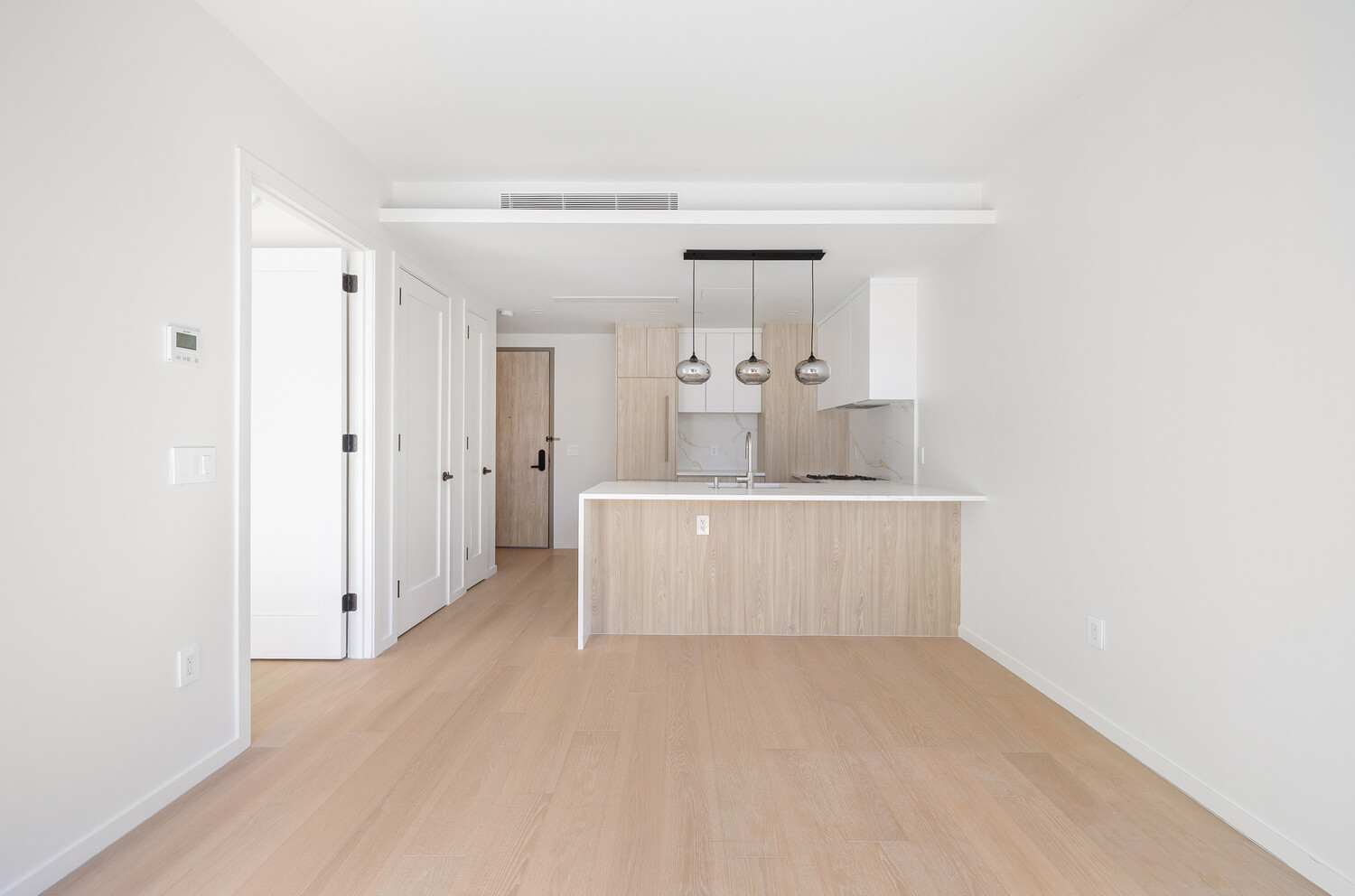 11-36 45th Road 609B Long Island City Queens NY 11101