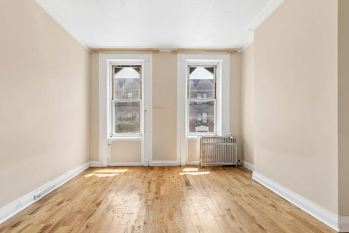 381 Sumpter Street Ocean Hill Brooklyn NY 11233