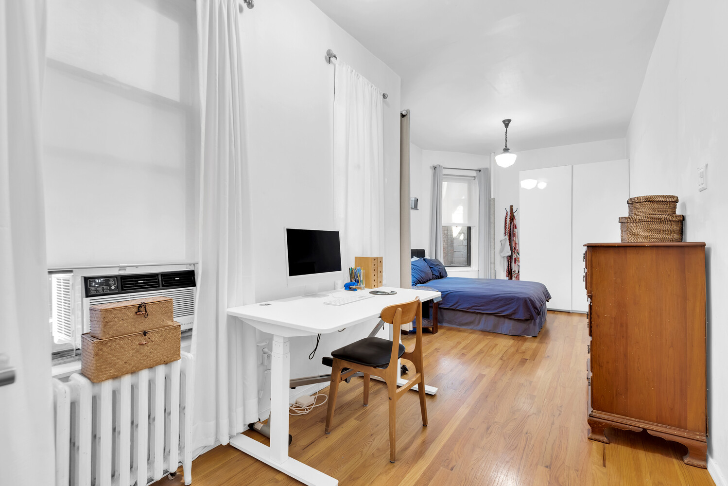 993 Amsterdam Avenue 4B Manhattan Valley New York NY 10025