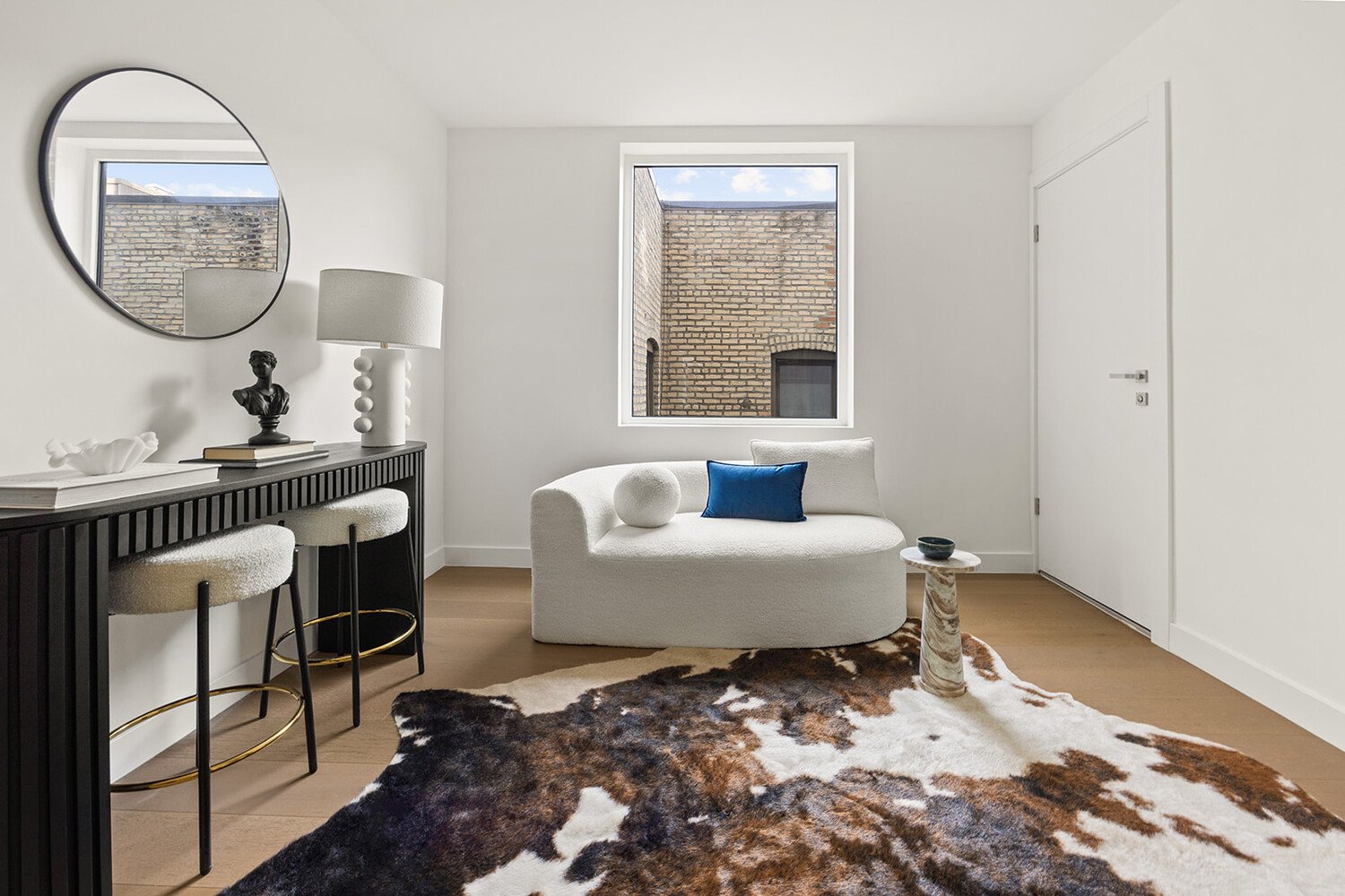 379 Ocean Parkway 5B Kensington Brooklyn NY 11218