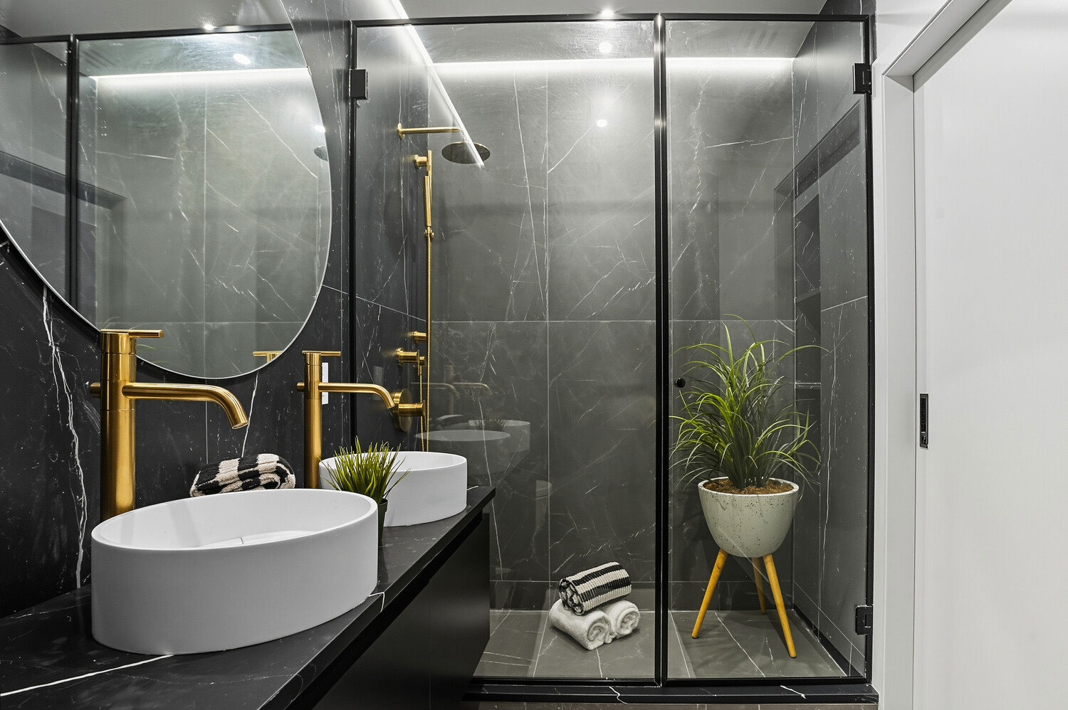 19 North Henry Street East Williamsburg Brooklyn NY 11222