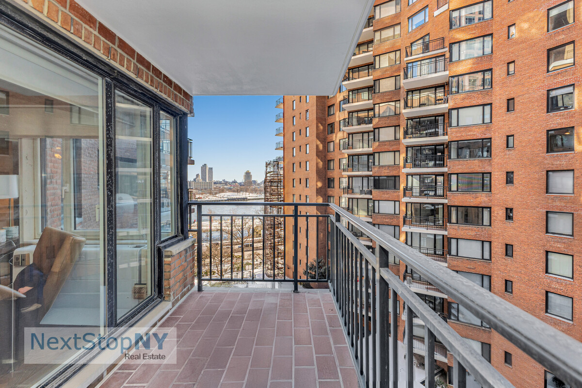 60 Sutton Place South 8GN Sutton Place New York NY 10022