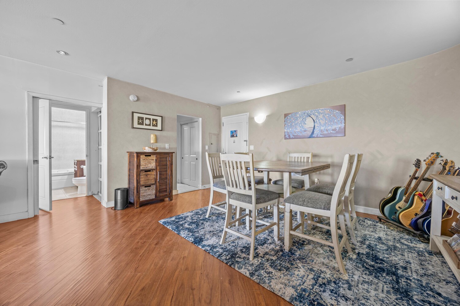 136 Beach 117th Street 208 Rockaway Park Queens NY 11694