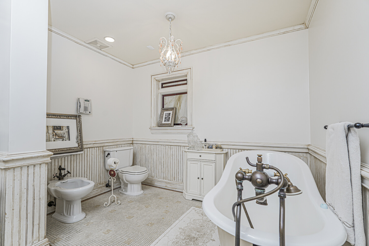 125 Benedict Road Todt Hill Staten Island NY 10304