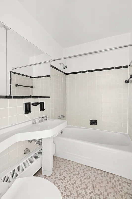 120 East 90th Street Carnegie Hill New York NY 10128
