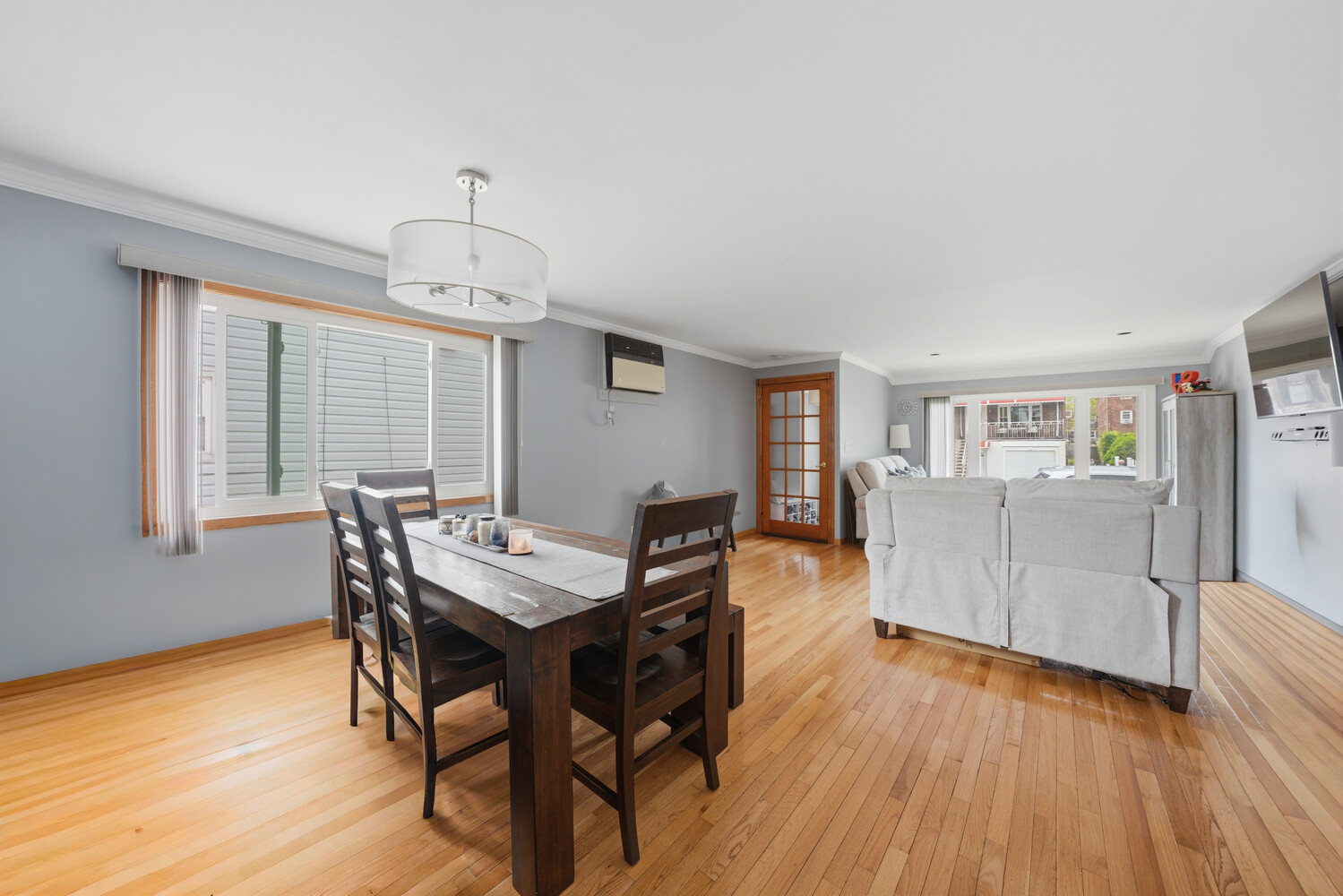 1317 East 58th Street Flatlands Brooklyn NY 11234
