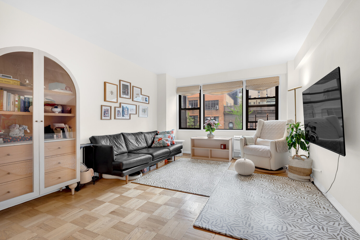 345 East 52nd Street 7H Turtle Bay New York NY 10022