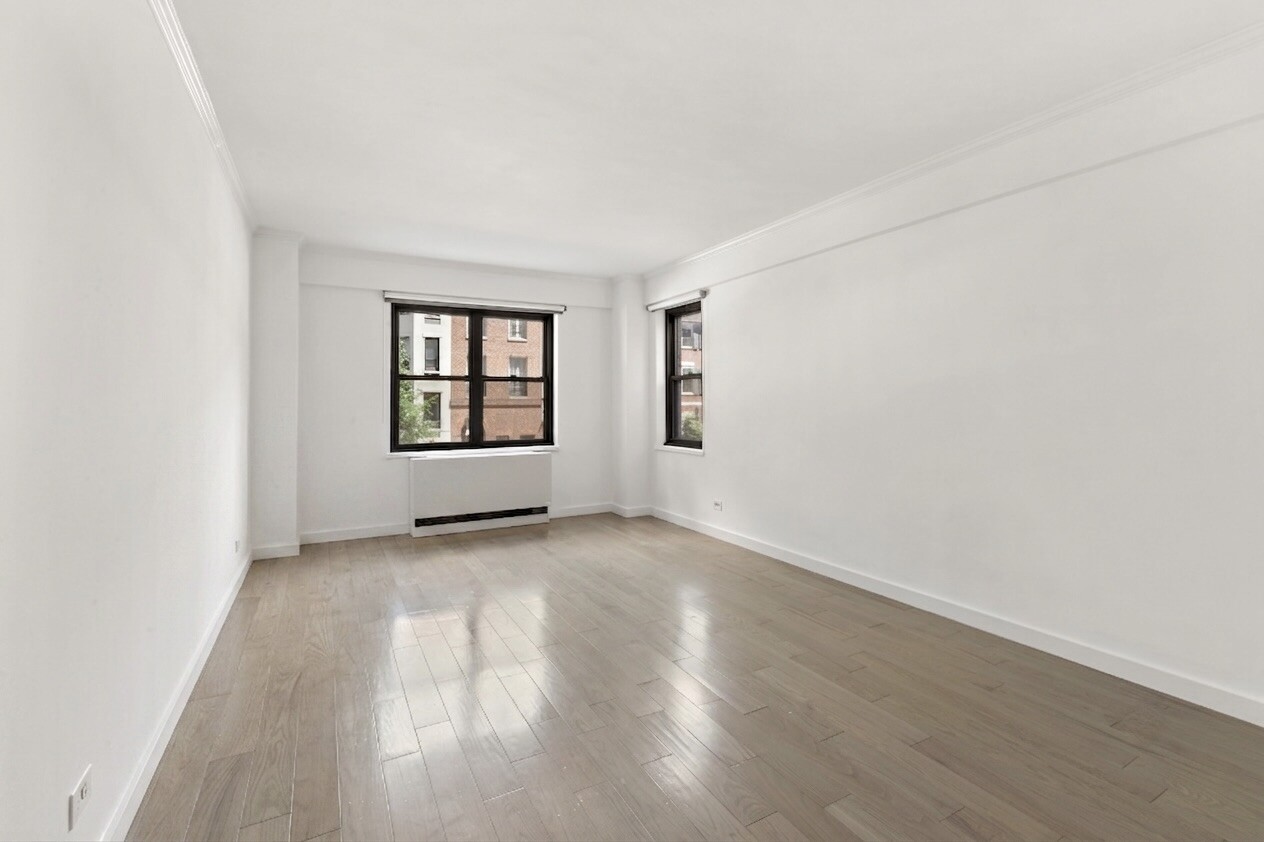 16 Sutton Place 2B Sutton Place New York NY 10022