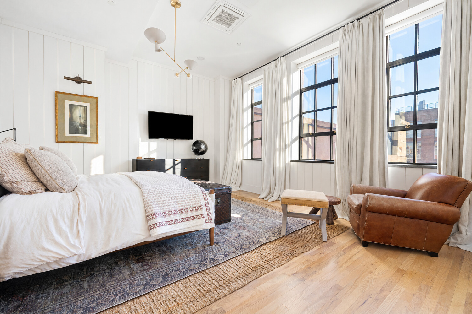 37 Bridge Street Vinegar Hill Brooklyn NY 11201
