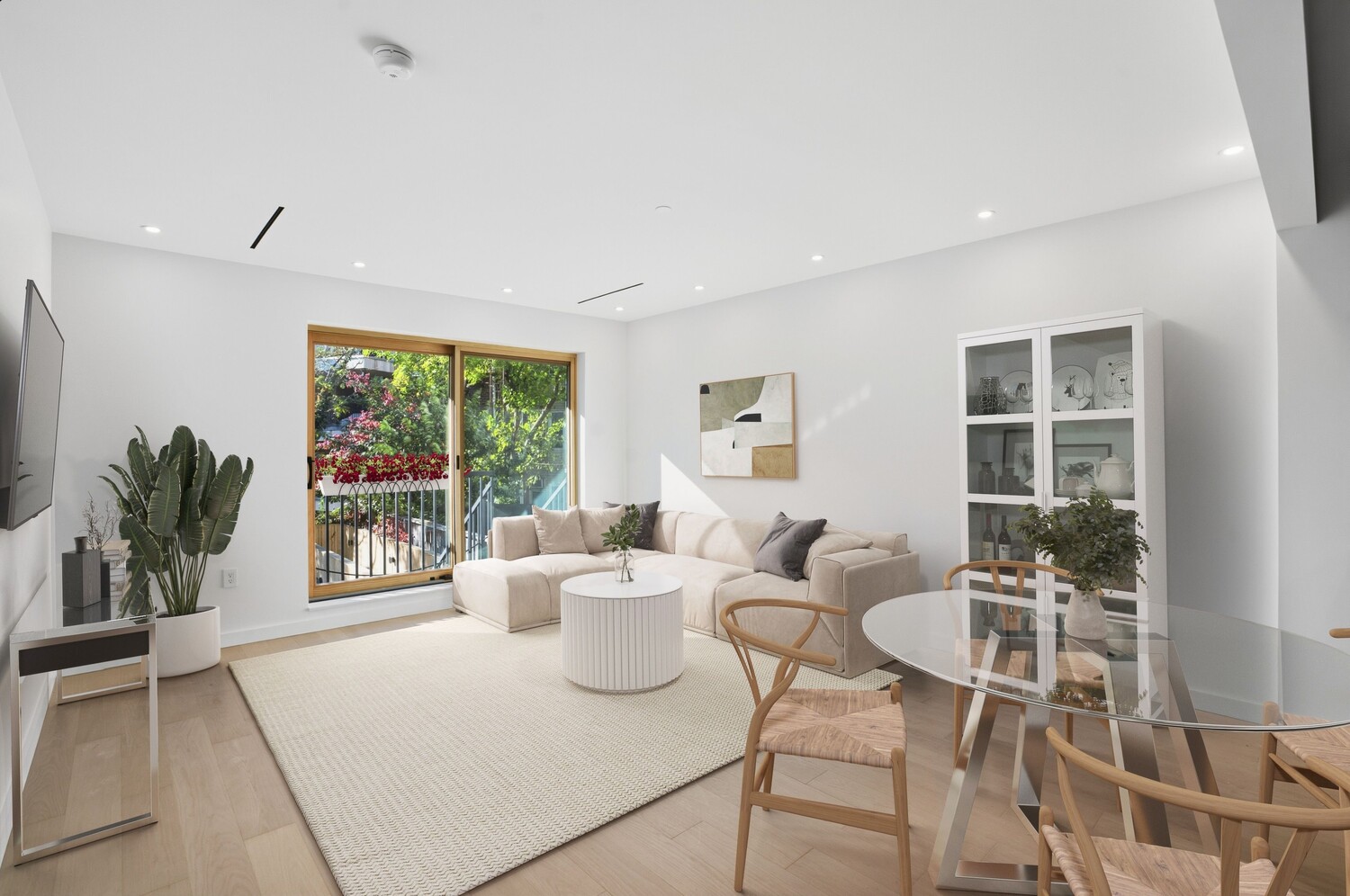 19 North Henry Street East Williamsburg Brooklyn NY 11222