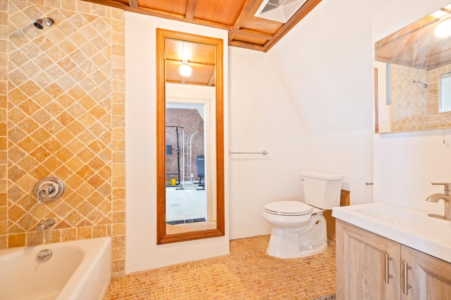 329 Convent Avenue TH Hamilton Heights New York NY 10031