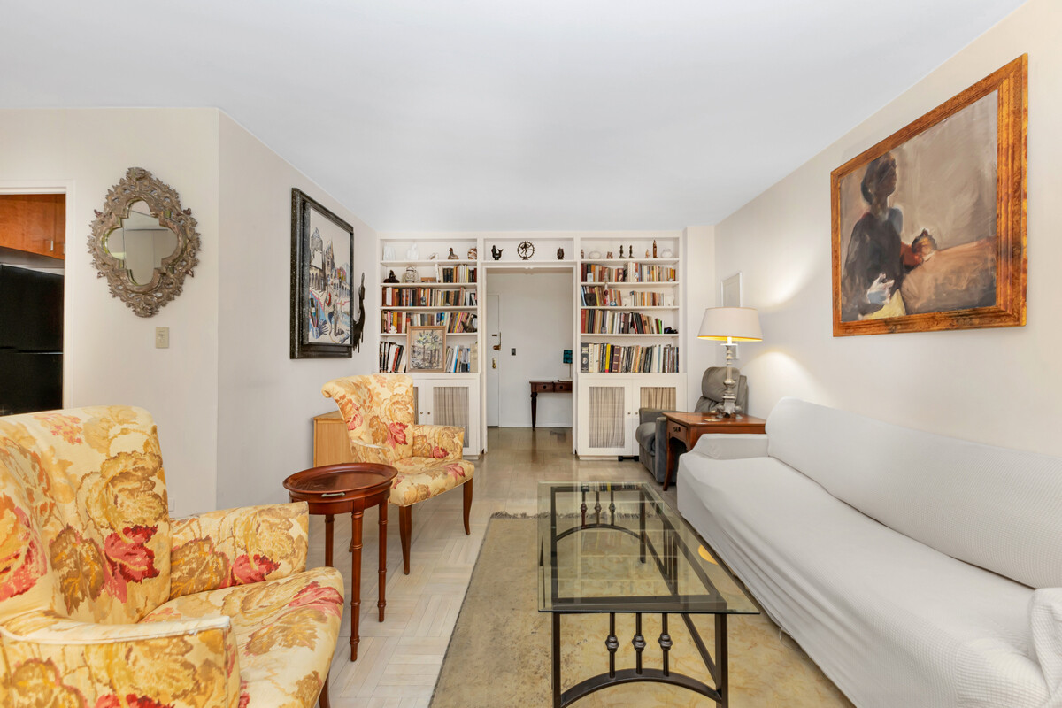 220 East 54th Street 5E Turtle Bay New York NY 10022
