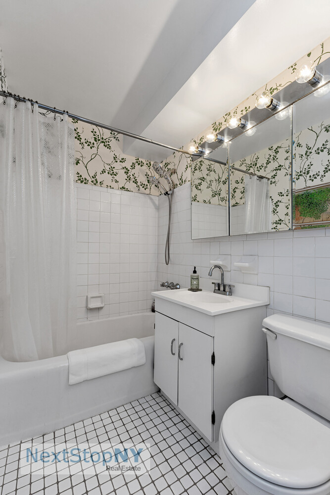 235 East 57th Street 12D Midtown East New York NY 10022