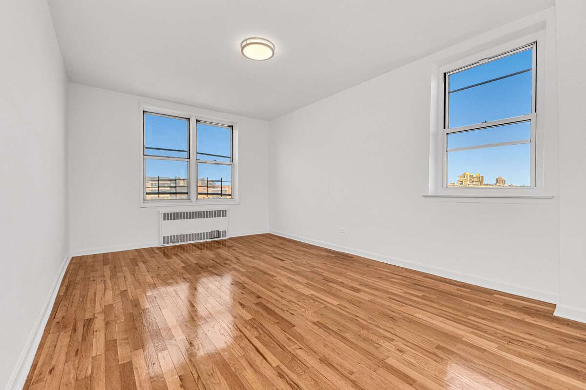 67-30 Clyde Street 5C Forest Hills Queens NY 11375