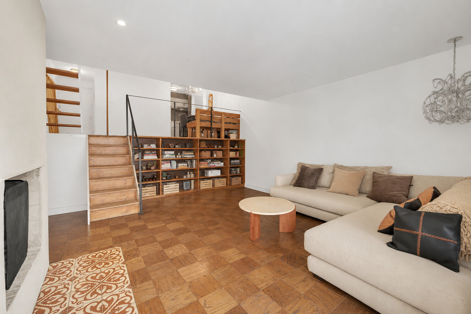 7 East 35th Street 10F Murray Hill New York NY 10016