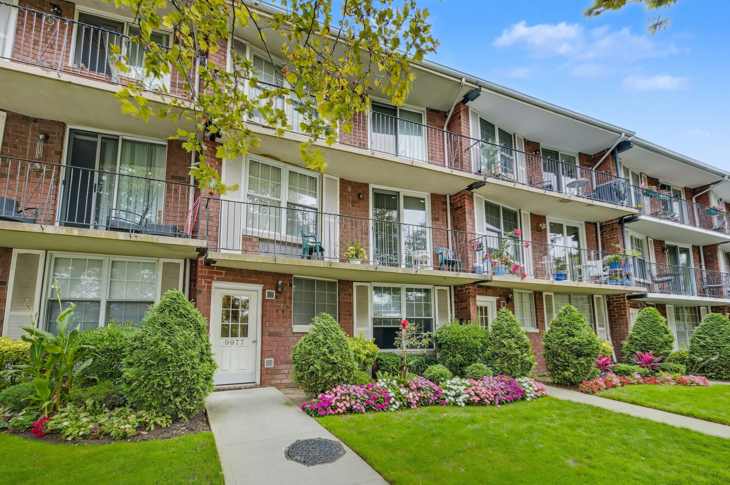 9977 Shore Road 11D Fort Hamilton Brooklyn NY 11209