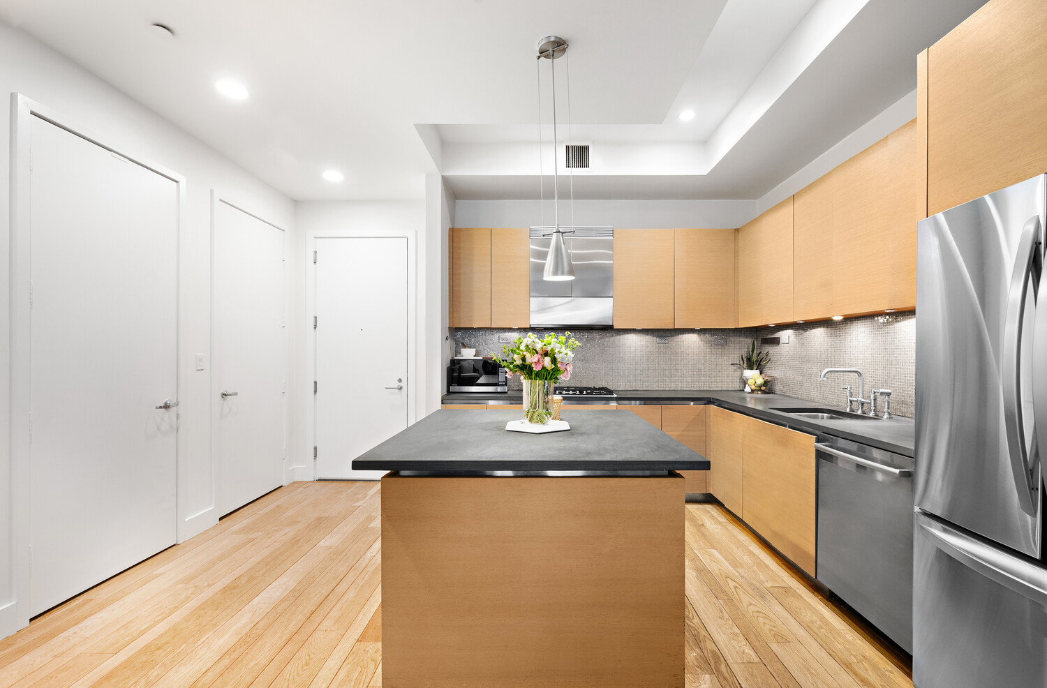 49 East 21st Street 11D Flatiron District New York NY 10010