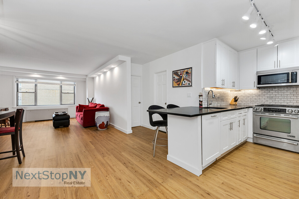 400 East 56th Street 35S Sutton Place New York NY 10022