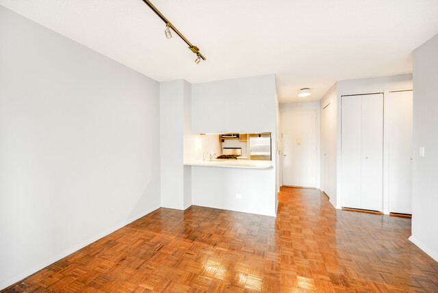 233 East 86th Street 15B Upper East Side New York NY 10028